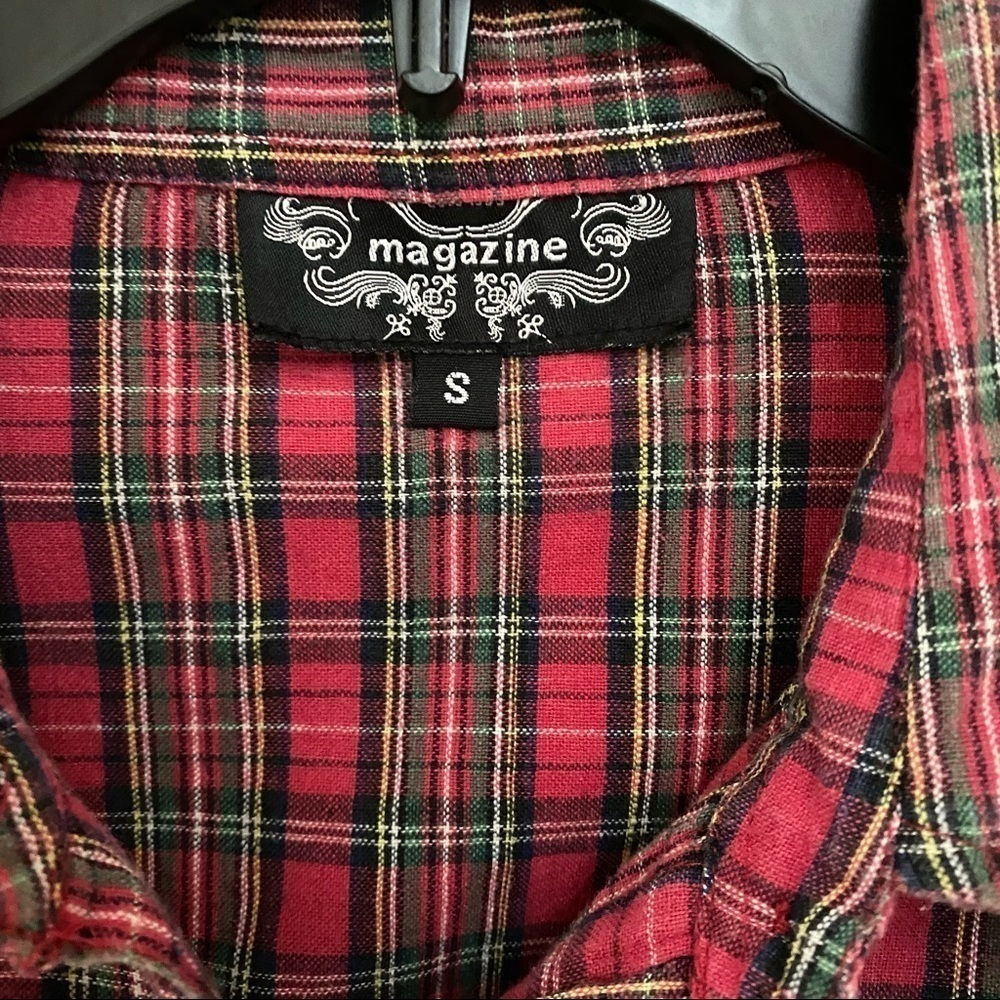 Magazine Red Plaid Button Front Collar Shirt Tab Sleeves Tie Back Sz Small - Picture 8 of 10